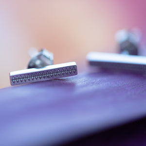 VITI LAILAI BAR STUDS ⫸ Silver 925